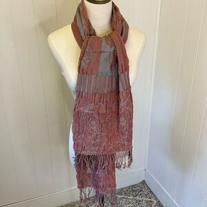 NWOT Bucasi Women’s One Size Embroidered Red Blue Women’s Wrap Scarf